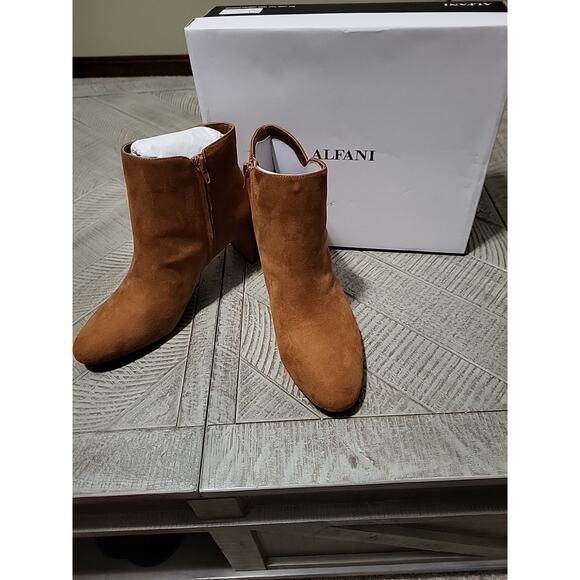 Alfani Bootie PAAMF Zipper Cognac Brown Padded Insole Side Zipper - Picture 1 of 10